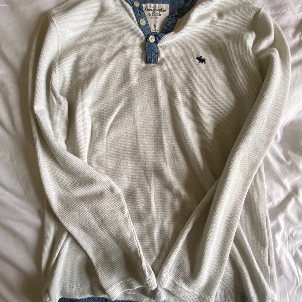 Abercrombie long sleeve